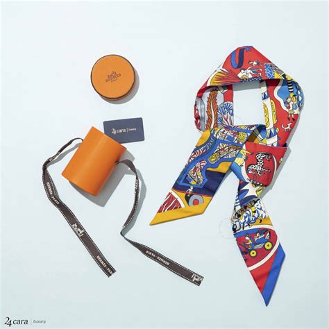 authentic hermes twilly scarf 100 silk blue with box|Hermes twilly scarf on bag.